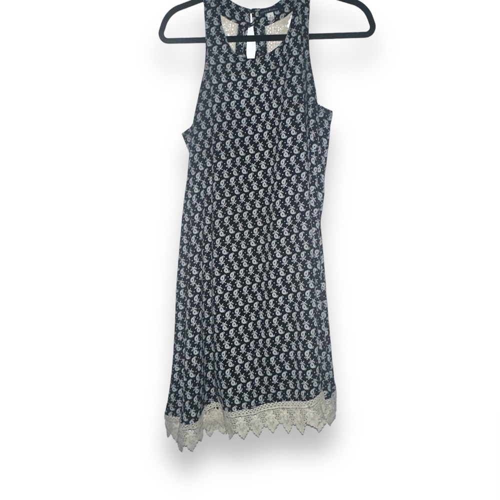 Francesca’s Collections Sleeveless Dress with Lace: Size Medium